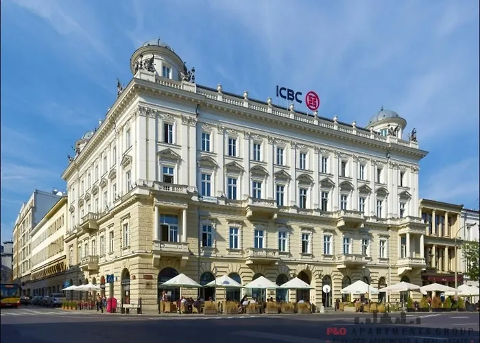 P&O Apartments Plac Trzech Krzyzy
