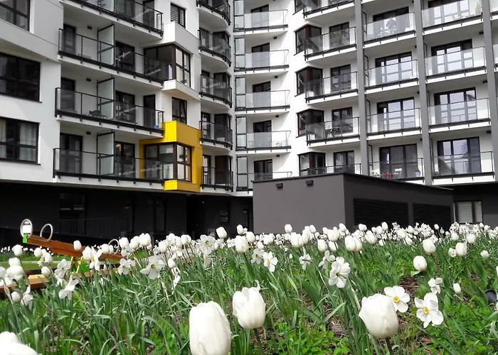 Newburg Apartments Wolska
