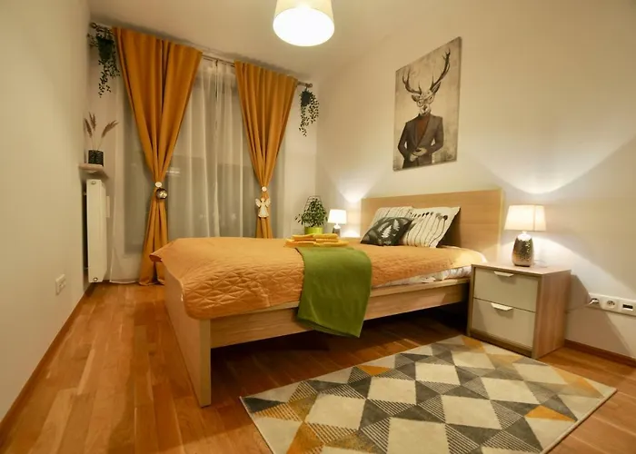 Mlociny Metro Apartment