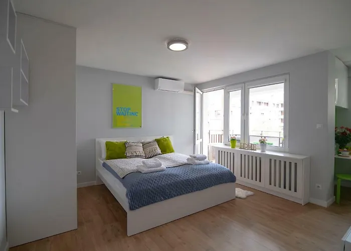 Wlr Apartments - Hoza II