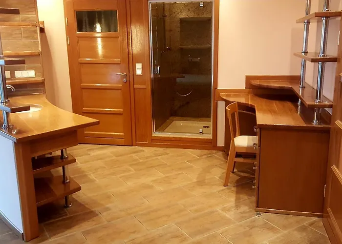 Studio 2