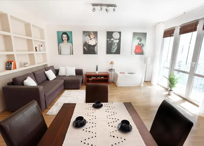 Cosy And Bright- Golden Apartments- Old Town