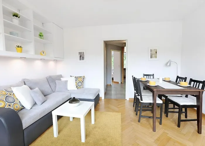 Bright And Charming- Golden Apartments- Old Town