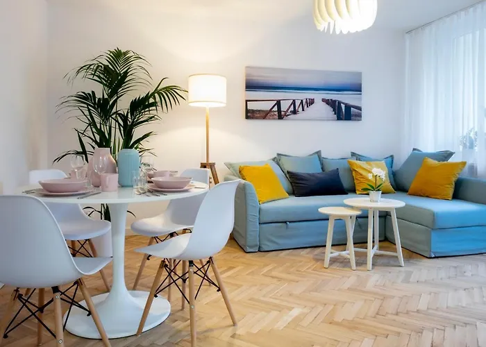 Cristine Apartment