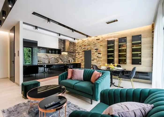 Zlota Luxury Apartments