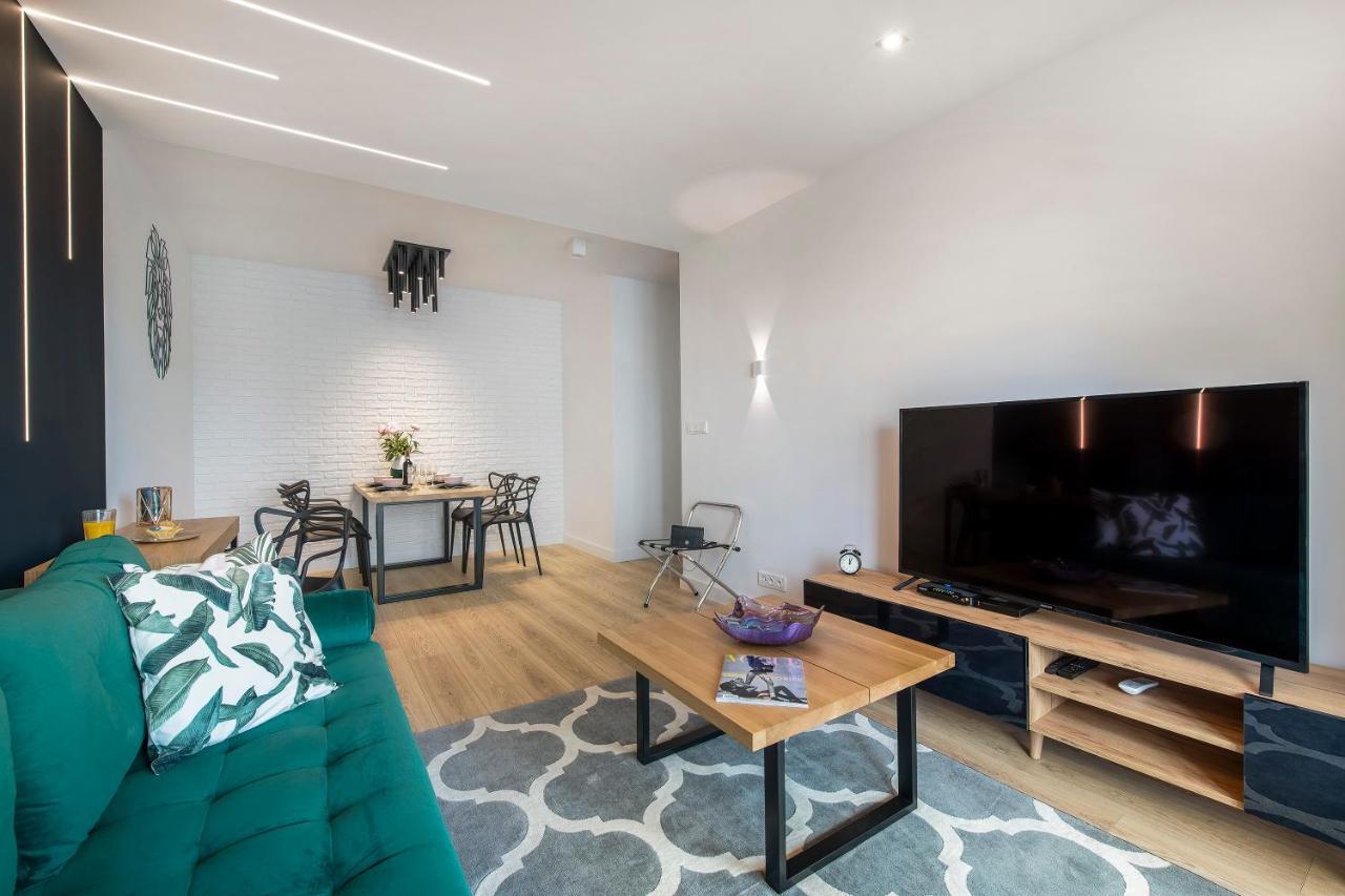 P&o Serviced Mordor Apartamento