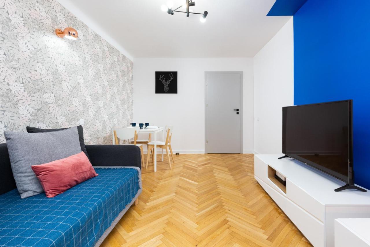 By Renters * Varsóvia