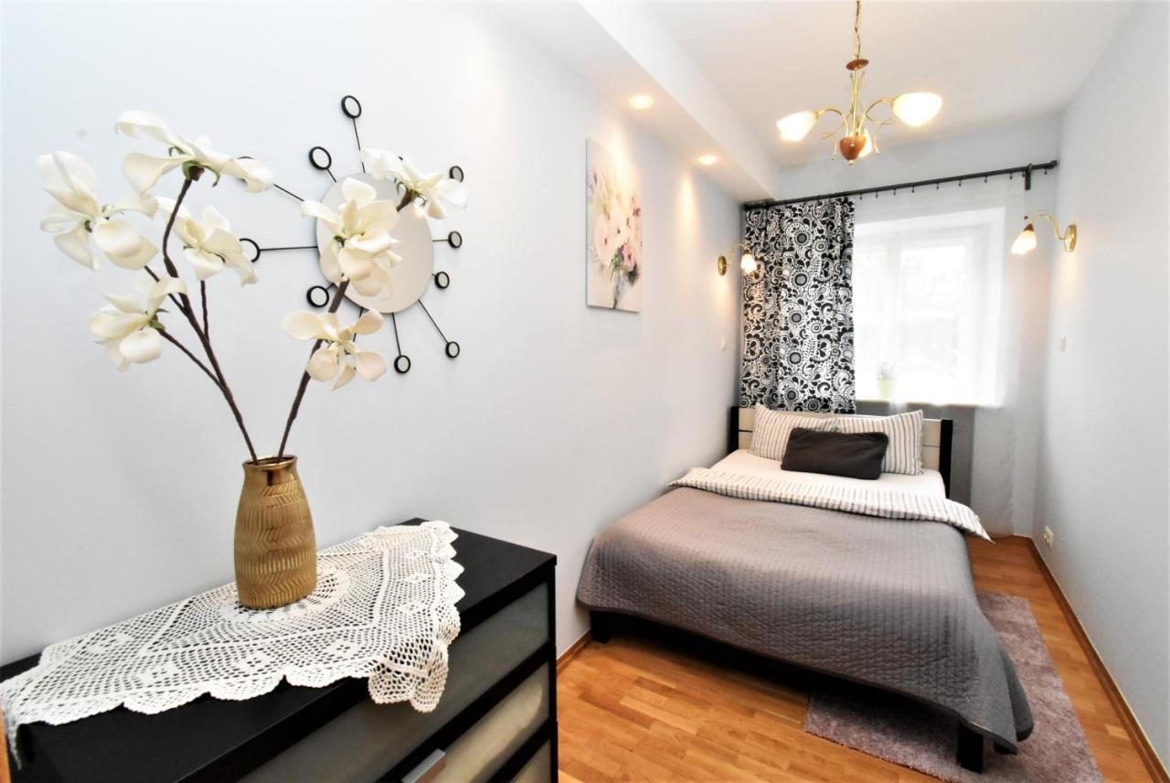 Rental Apartments Piwna * Warsaw
