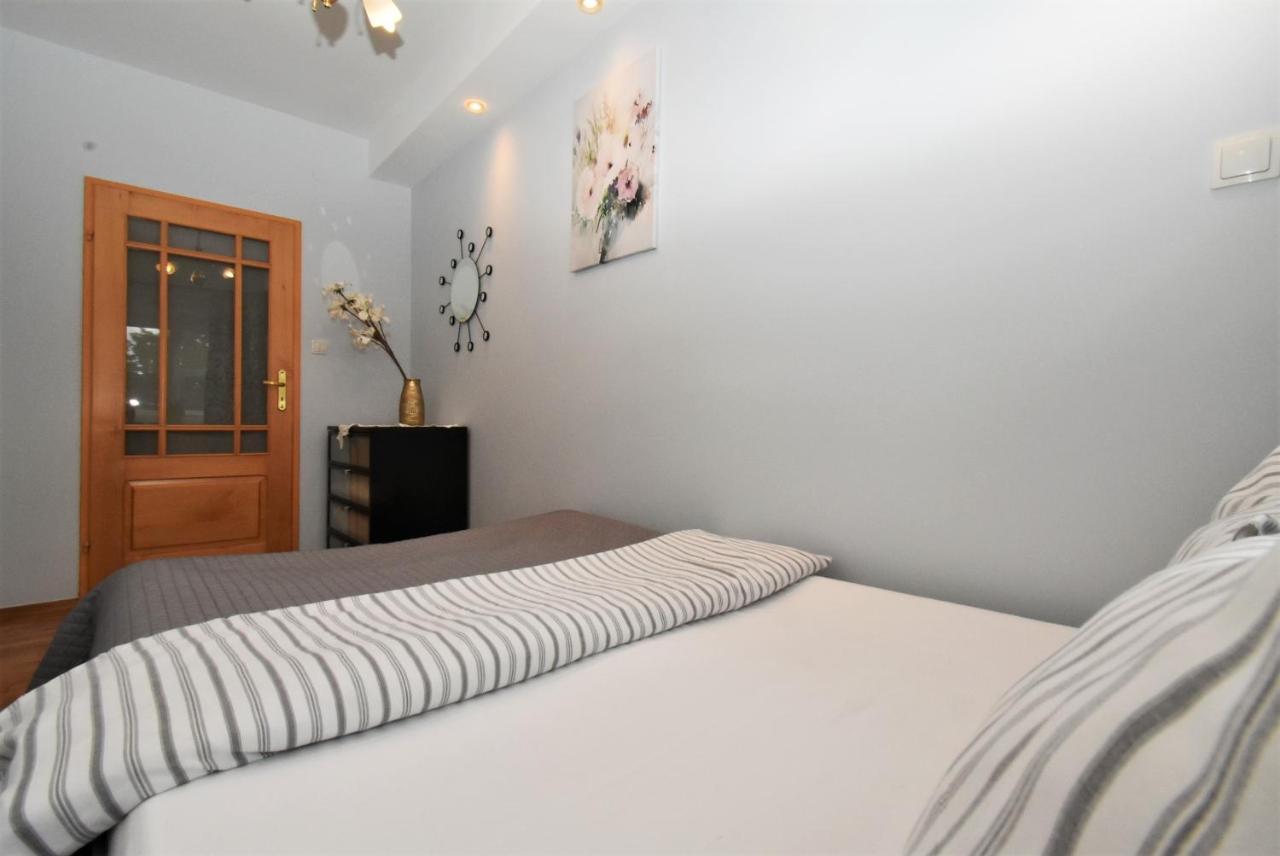 Rental Apartments Piwna Apartment *