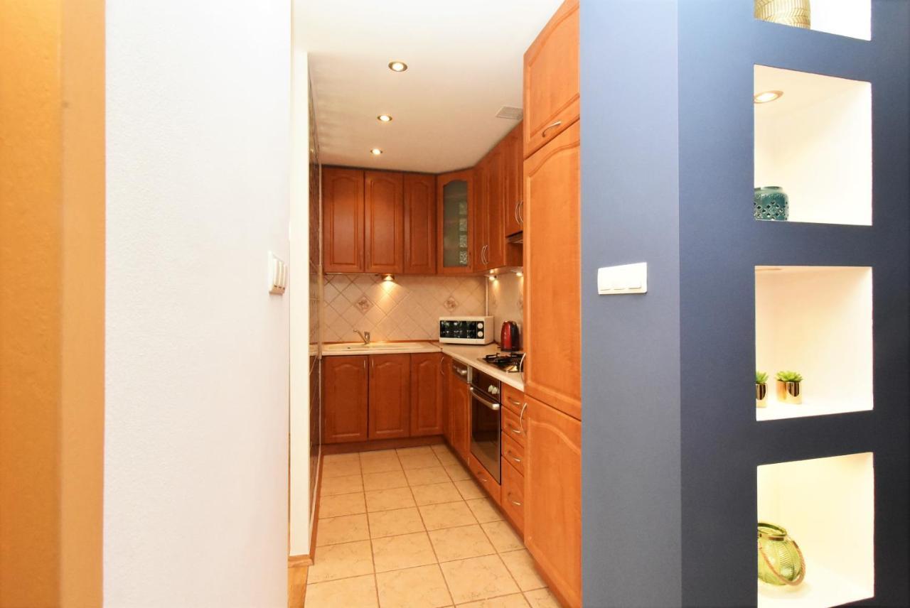 Rental Apartments Piwna Apartment *
