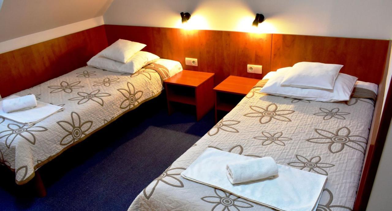 Hotel Zlote Deby Warsaw
