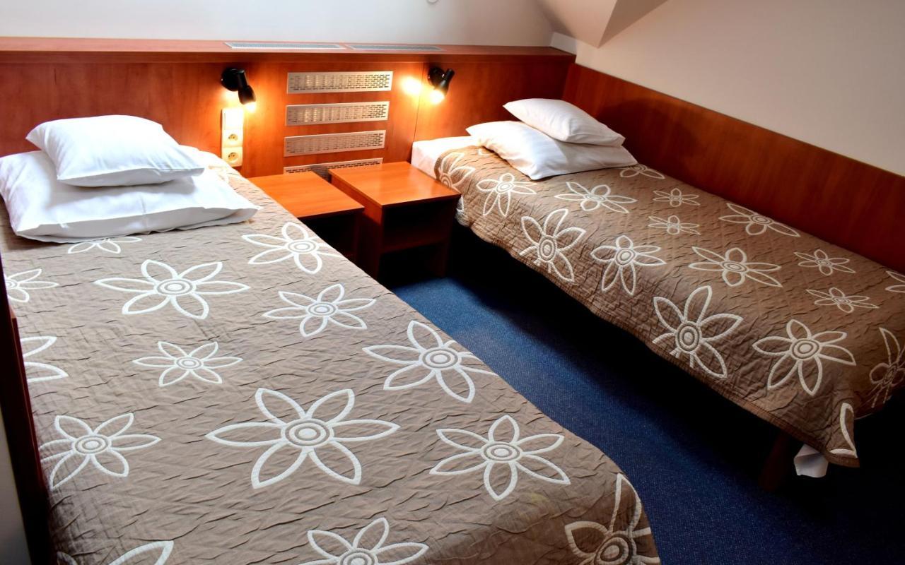 Zlote Deby Hotel