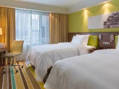 Hampton By Hilton Centre Hotel