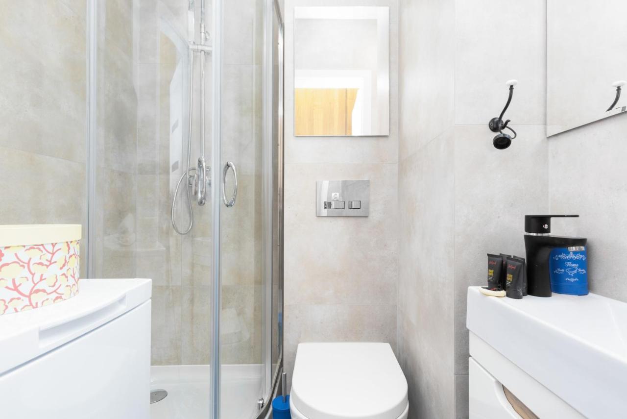 Apartment Pulawska By Renters Warsaw