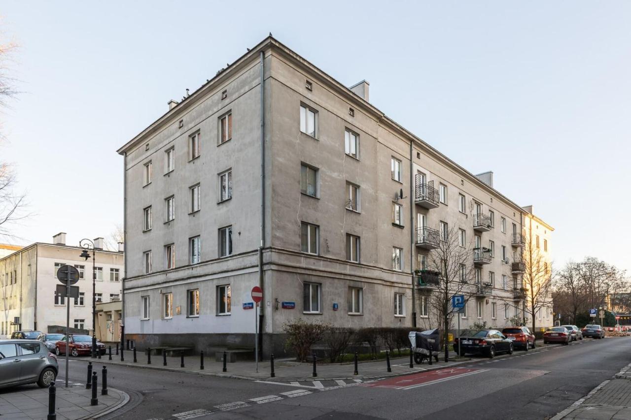 Nowiniarska 8 By Renters *