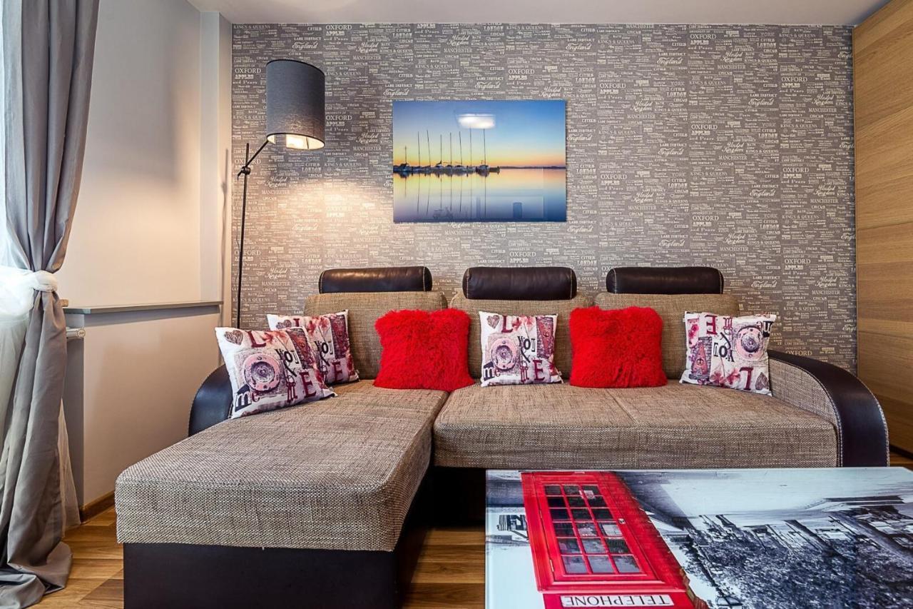 Apartment Panska 3 - With Balcony By Renters