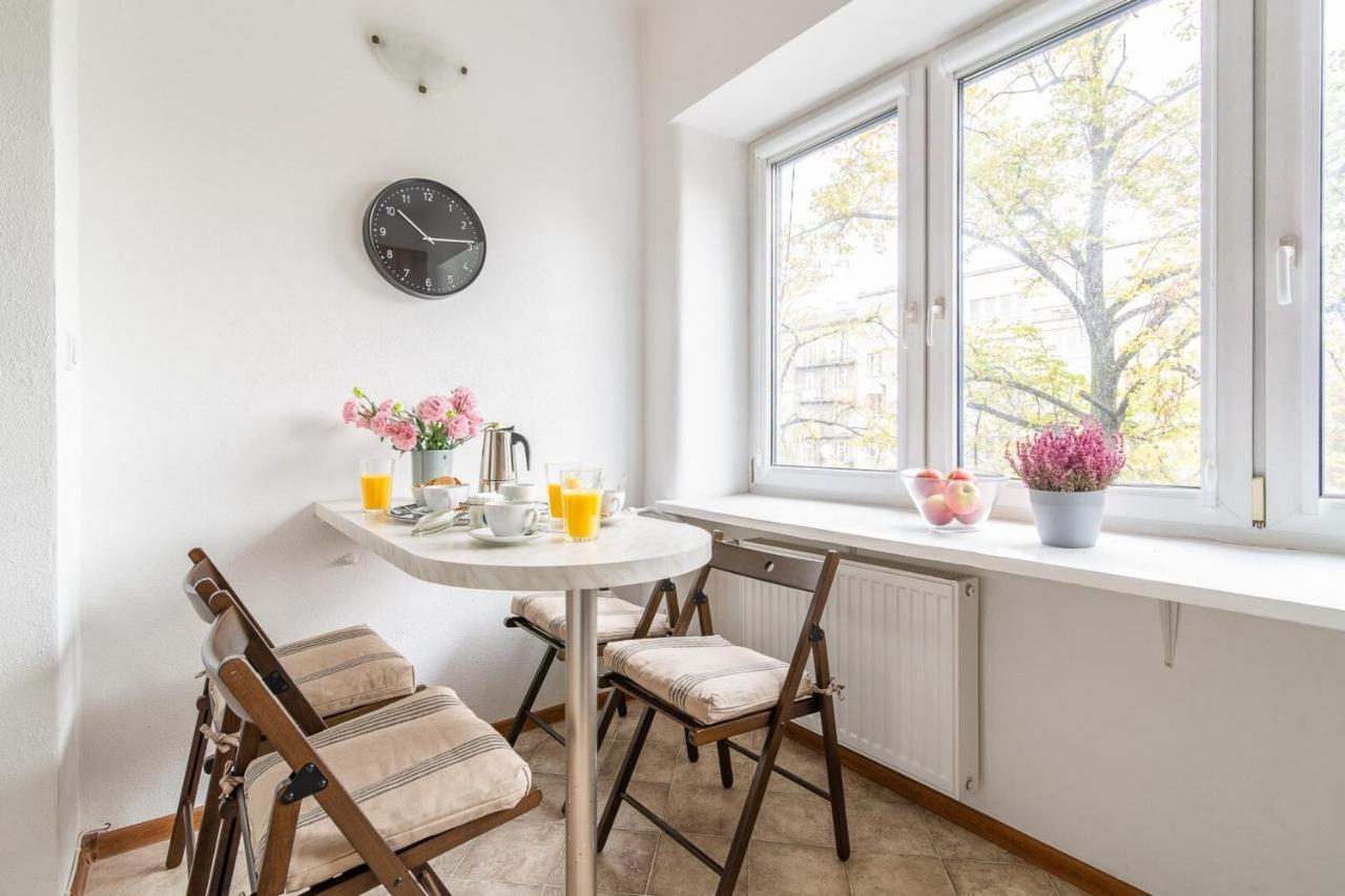 Rent Like - Aleja Niepodległości 157 * Warszawa