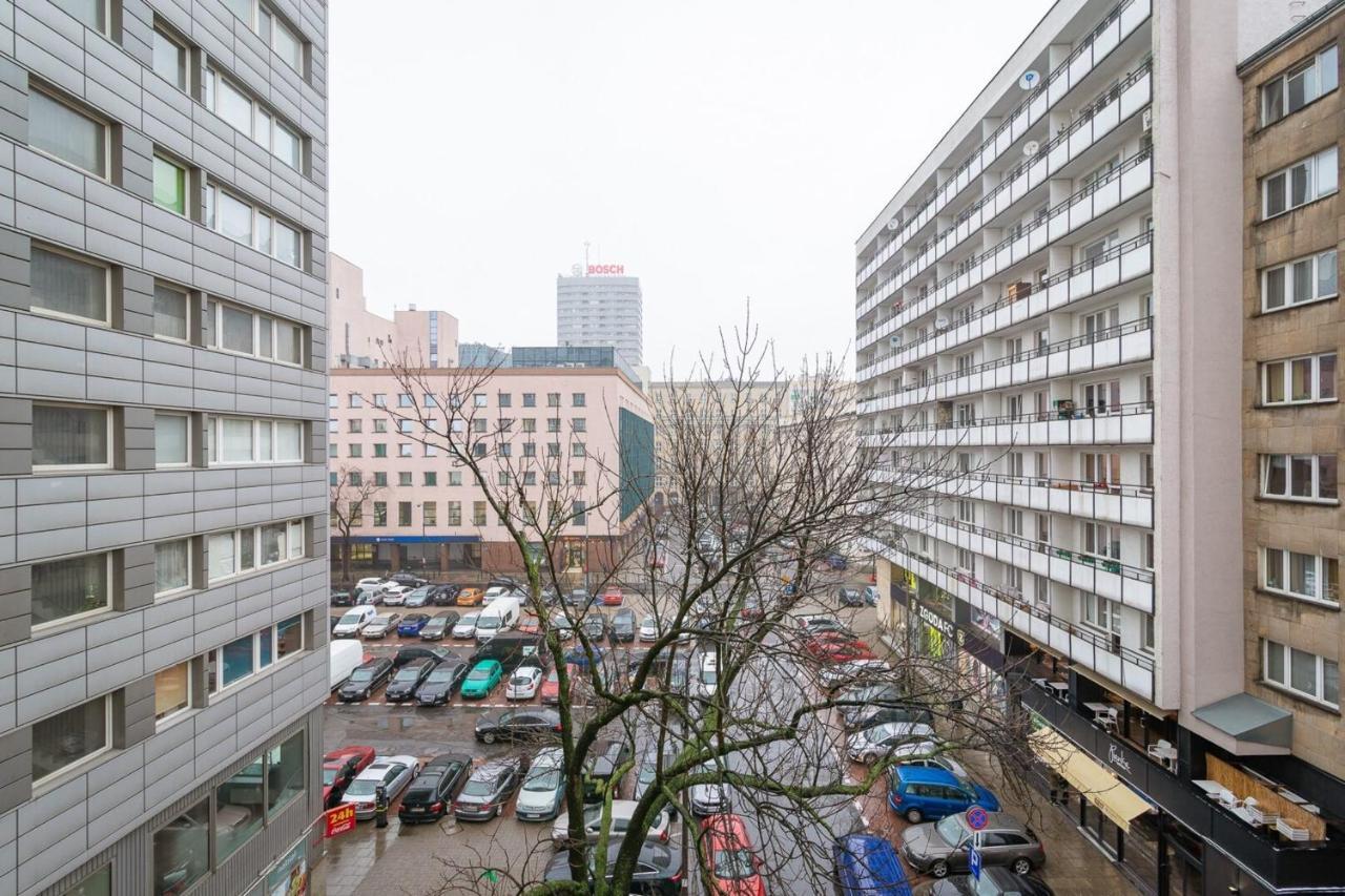 Rent Like - Złota 6 *
