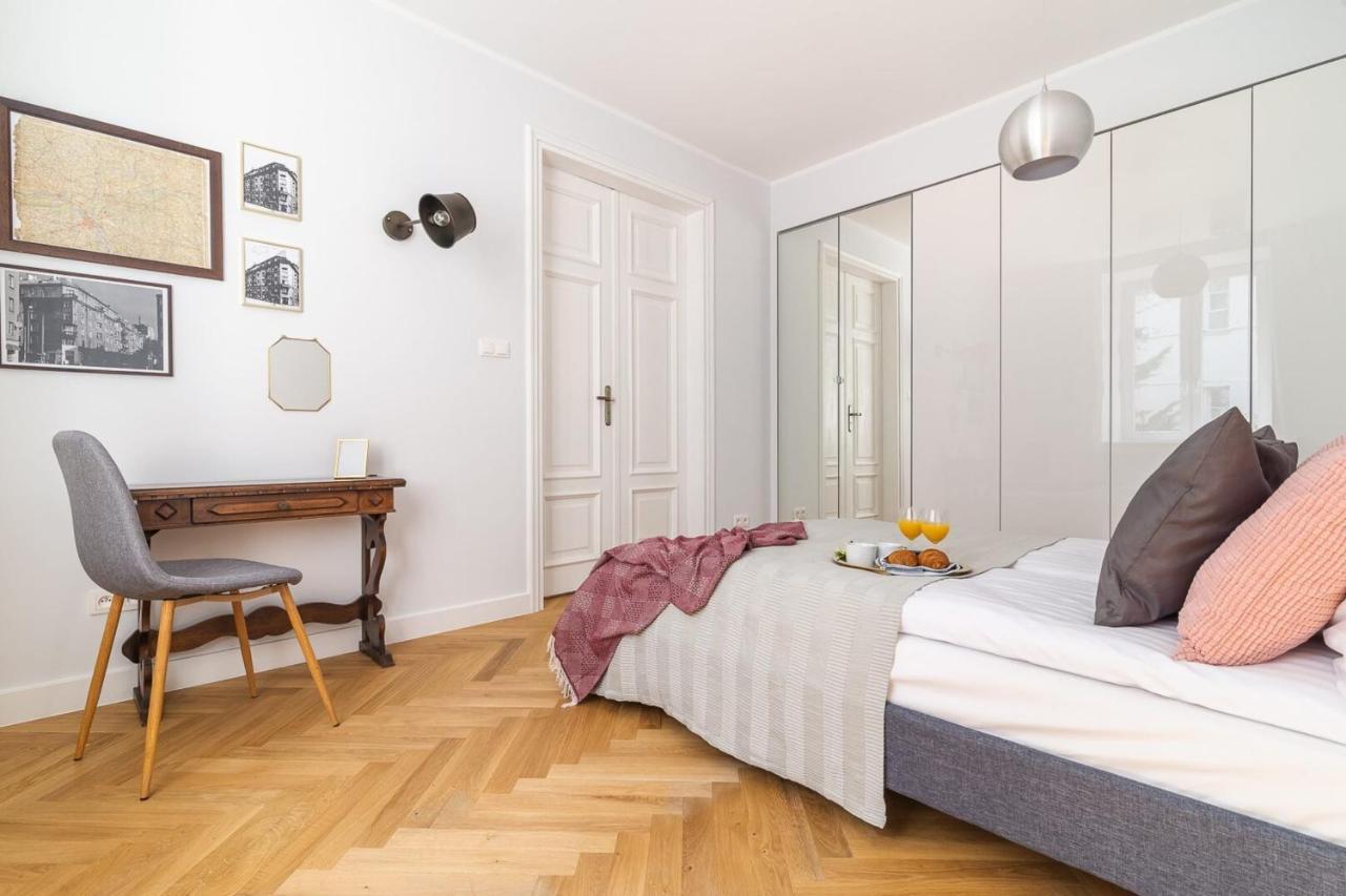 Rent Like - Dobra 8/10 Apartment