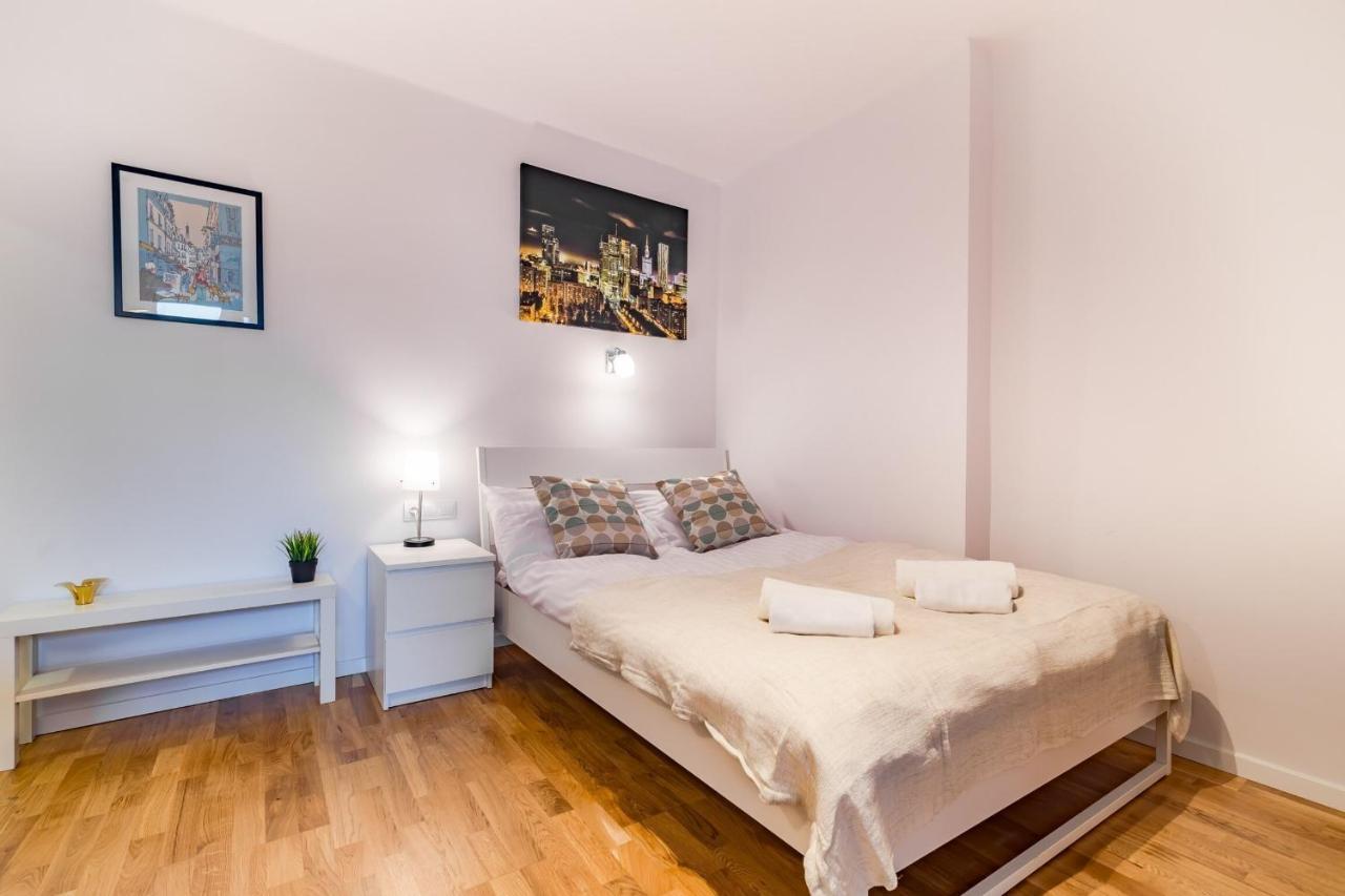 Rent Like - Złota 65