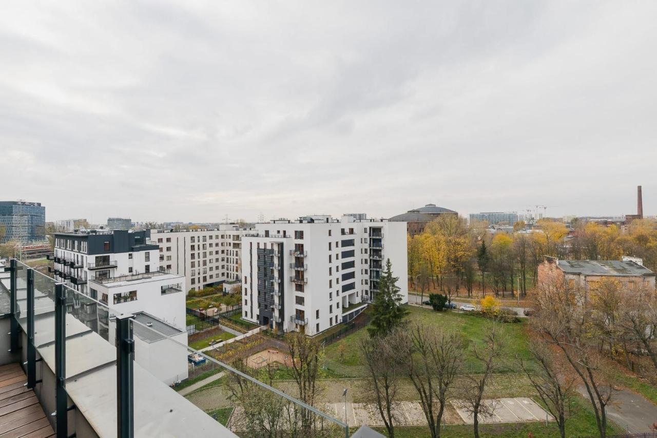 Slawinska 6 With Balcony By Renters Apartment *