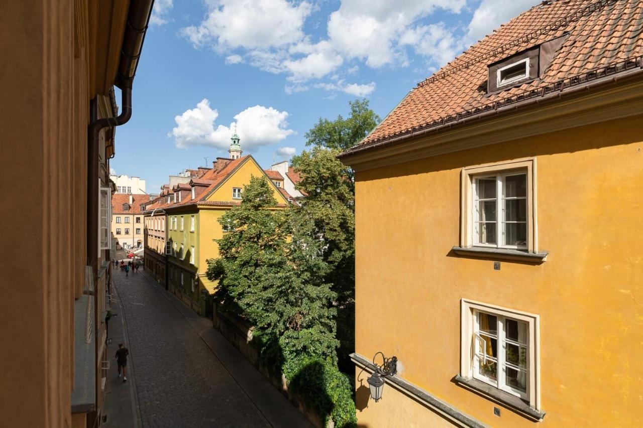 Rent Like - Piekarska 6 Warsaw