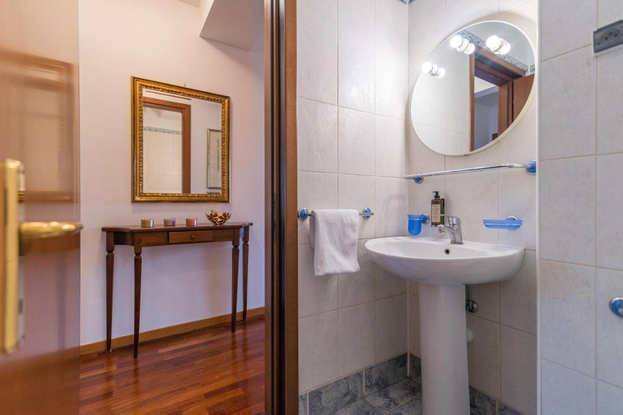 Rent Like Home - Aleja Jana Pawla II 61 * Warsaw