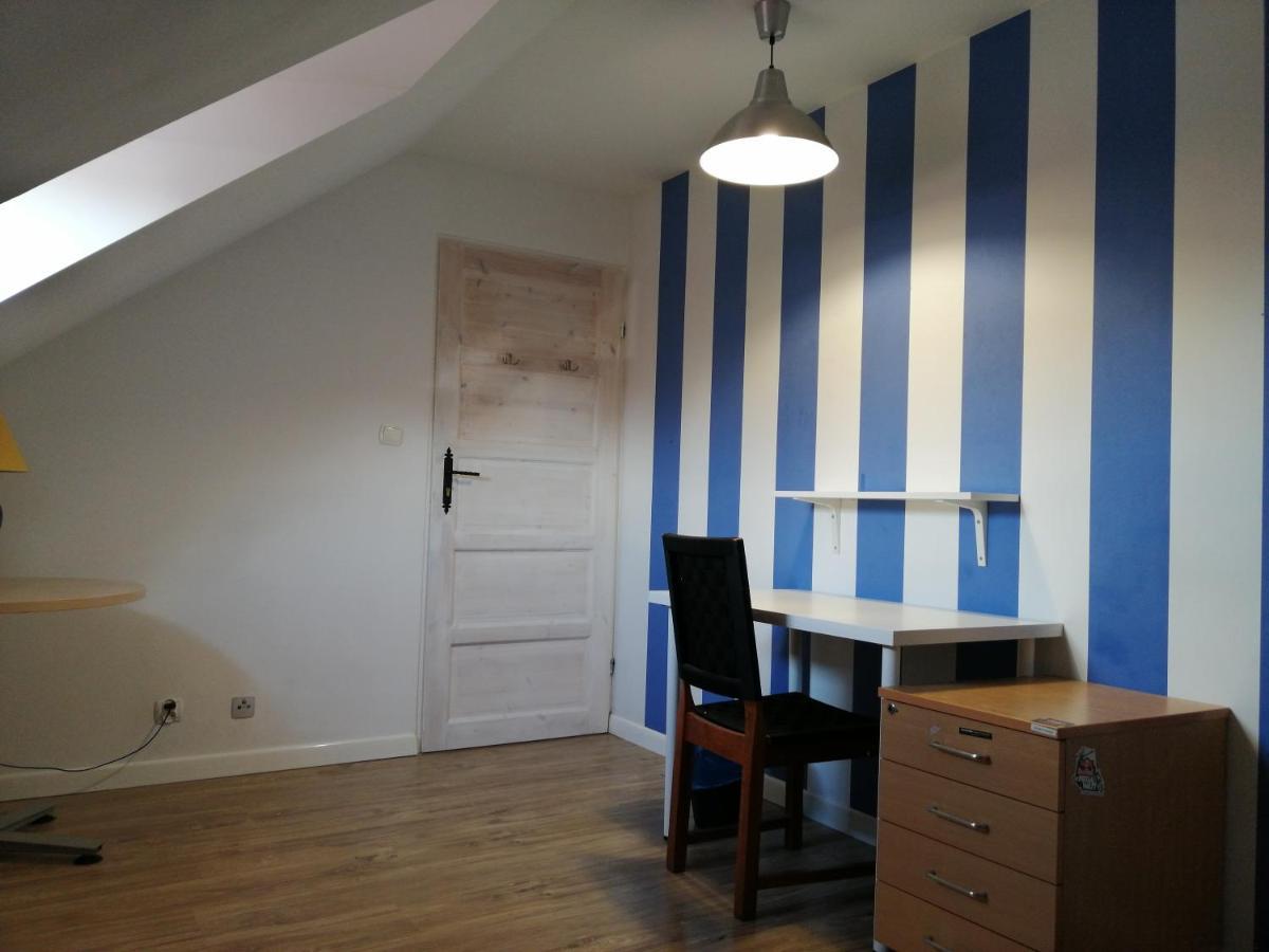 Gosciniec Filmowy - Prywatny Dom Rodzinny Homestay Warsaw