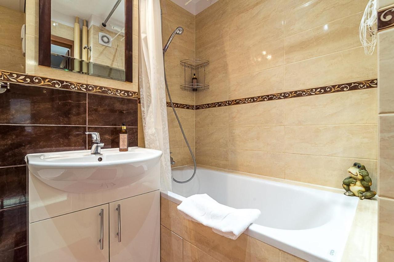 Apartment Panska 3 - With Balcony By Renters Warsaw