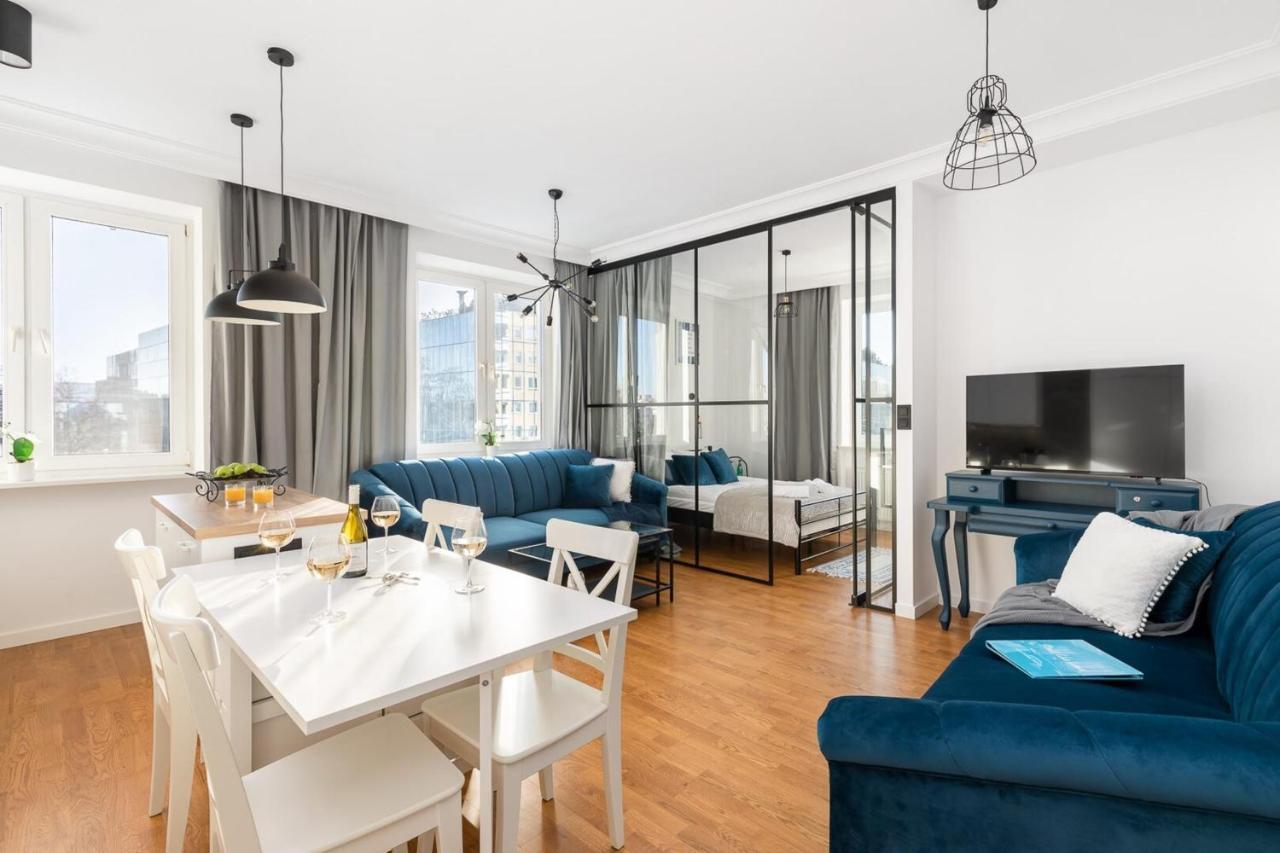 Nowiniarska 8 By Renters *