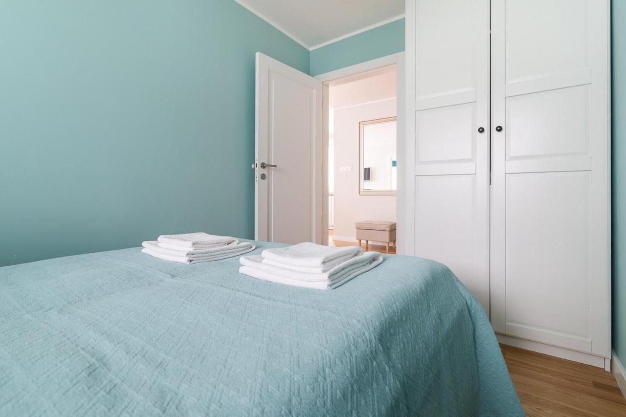 Rent Like - Zlota 6