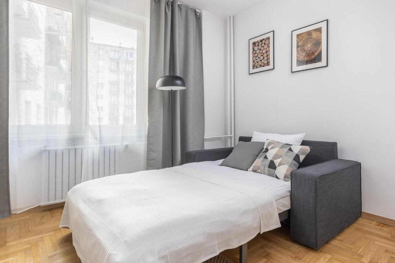 Rent Like - Mokotowska 26 *