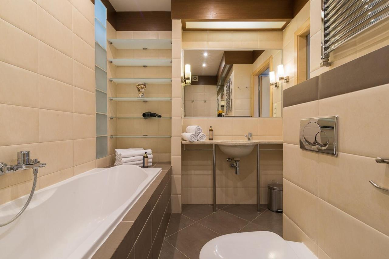 Rent Like - Szkolna 5 Căn hộ