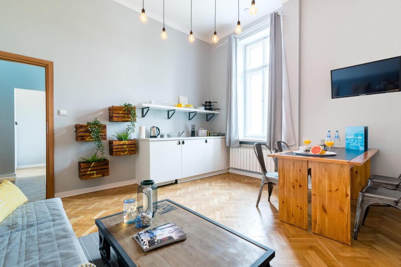 Rent Like - Smolna 20 * Warsaw
