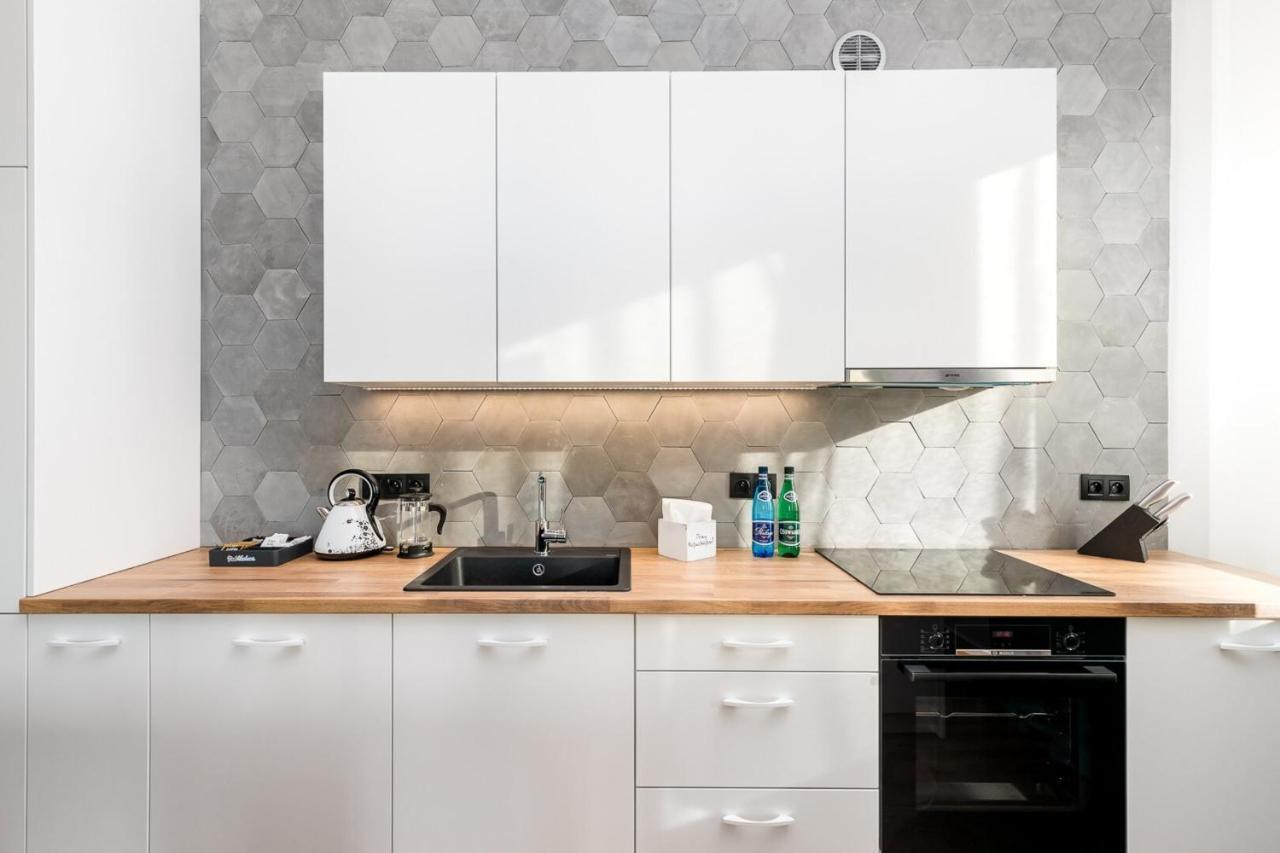 Nowiniarska 8 By Renters Apartment *