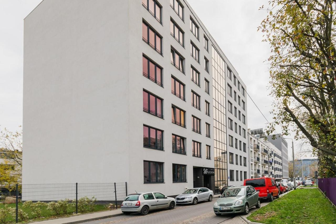 Slawinska 6 With Balcony By Renters * Warsaw