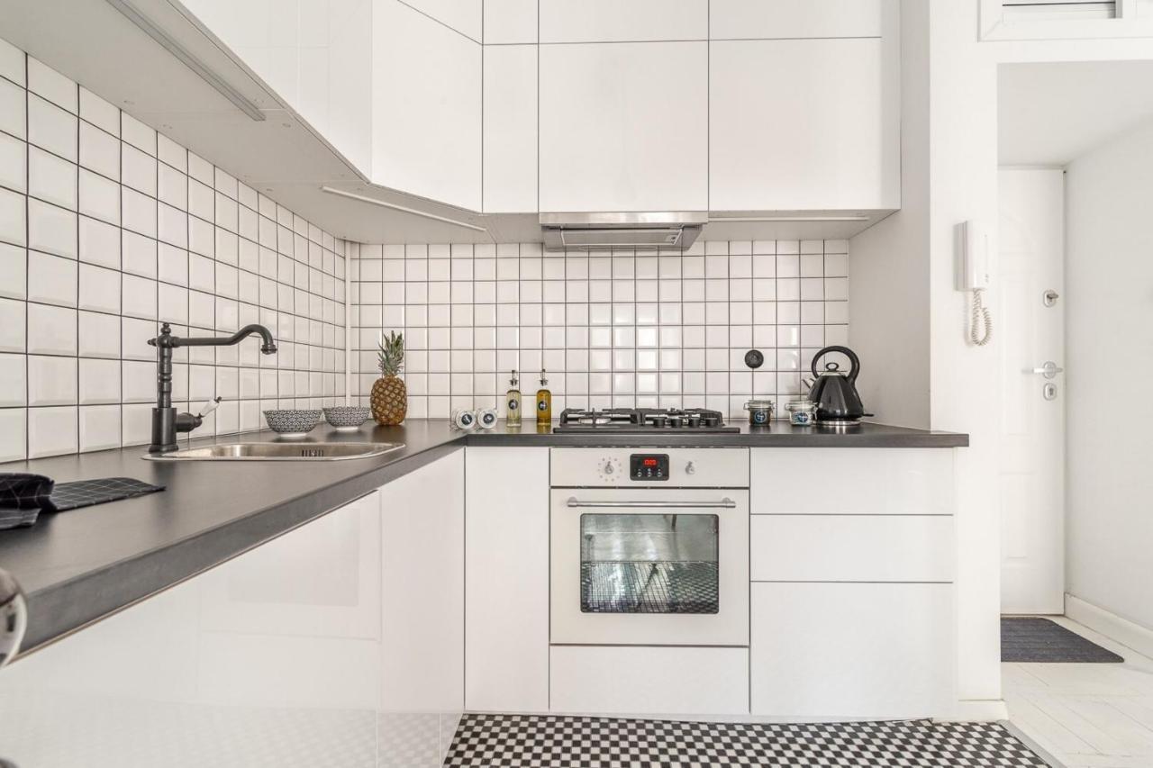 Rent Like - Wilcza 22a Warsaw