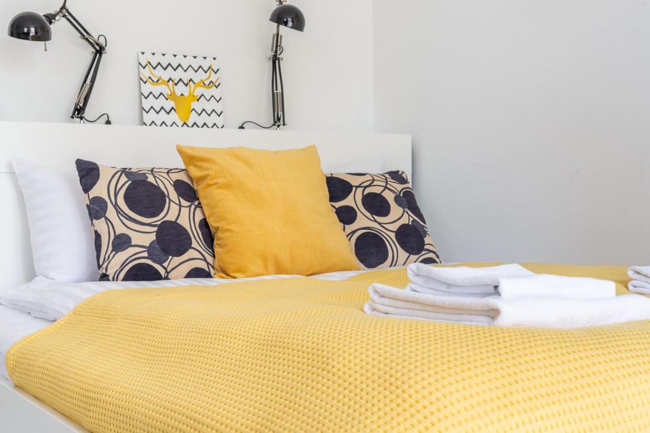 Rent Like - Wilcza 22a Warsaw