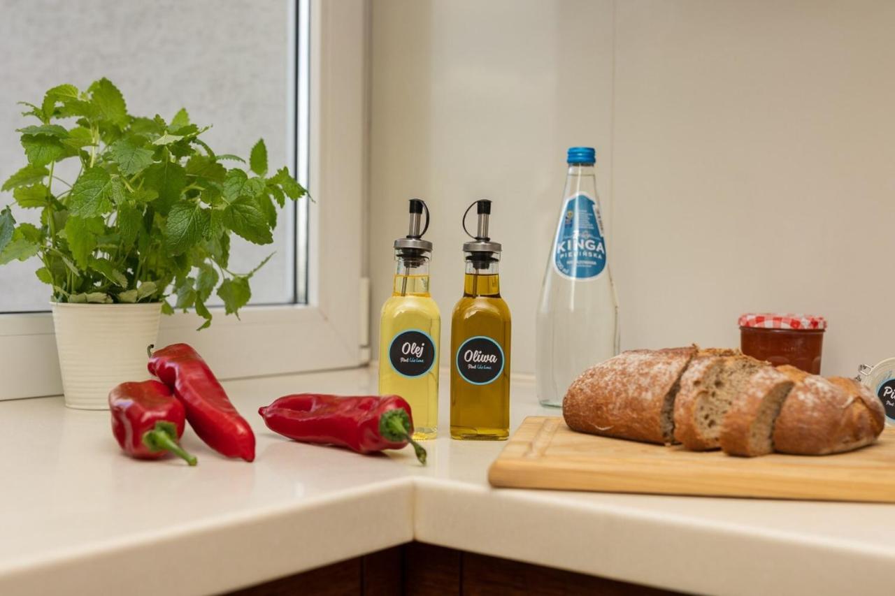 Rent Like - Emilii Plater 47 Warsaw