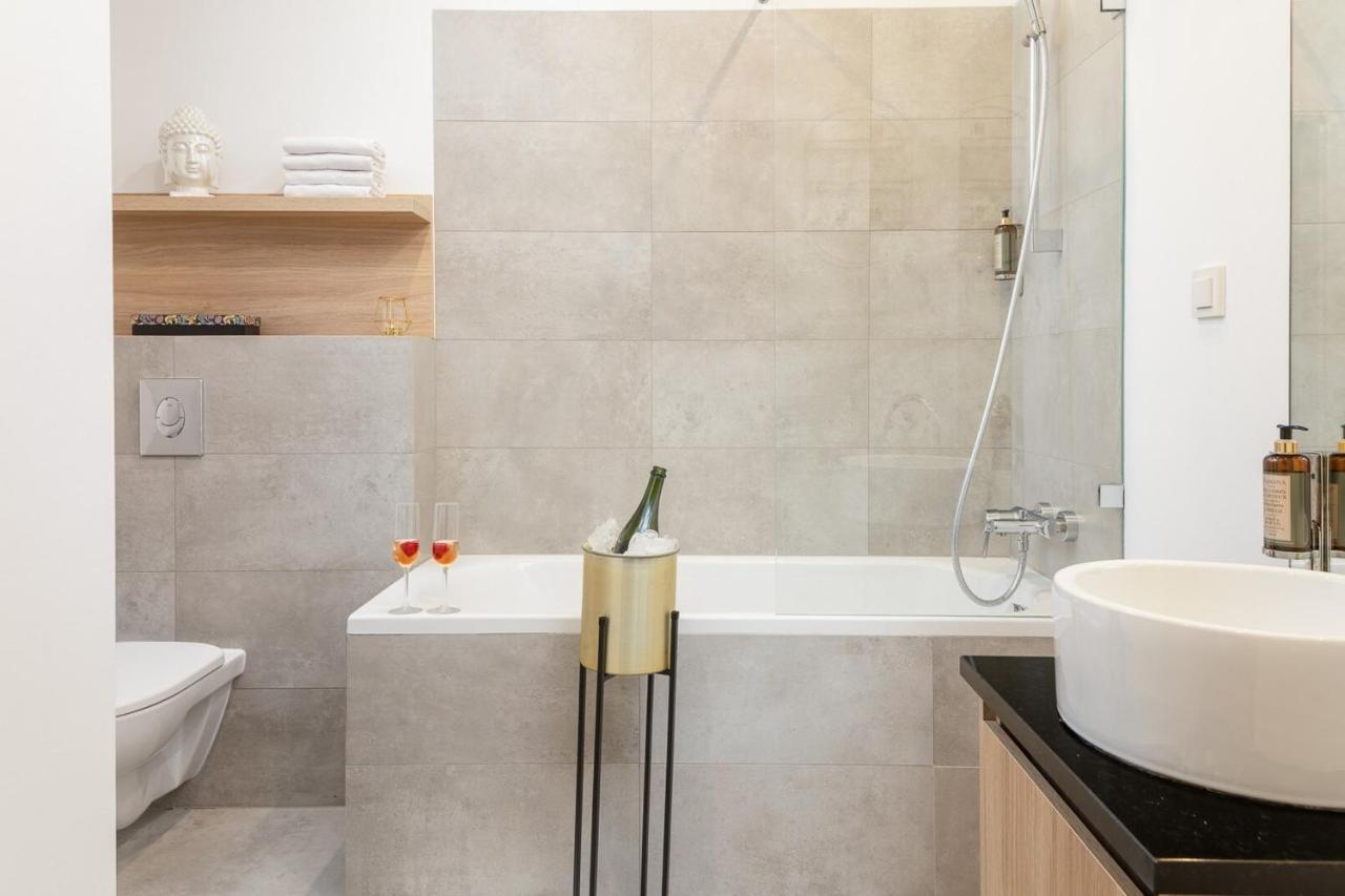 Rent Like - Sławińska 6 Warszawa