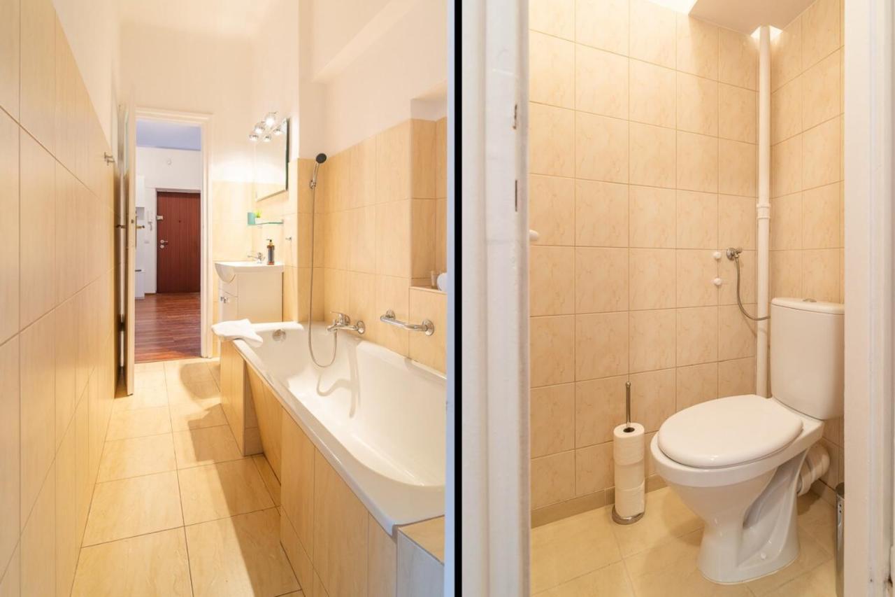Rent Like - Aleja Niepodległości 157 Warszawa