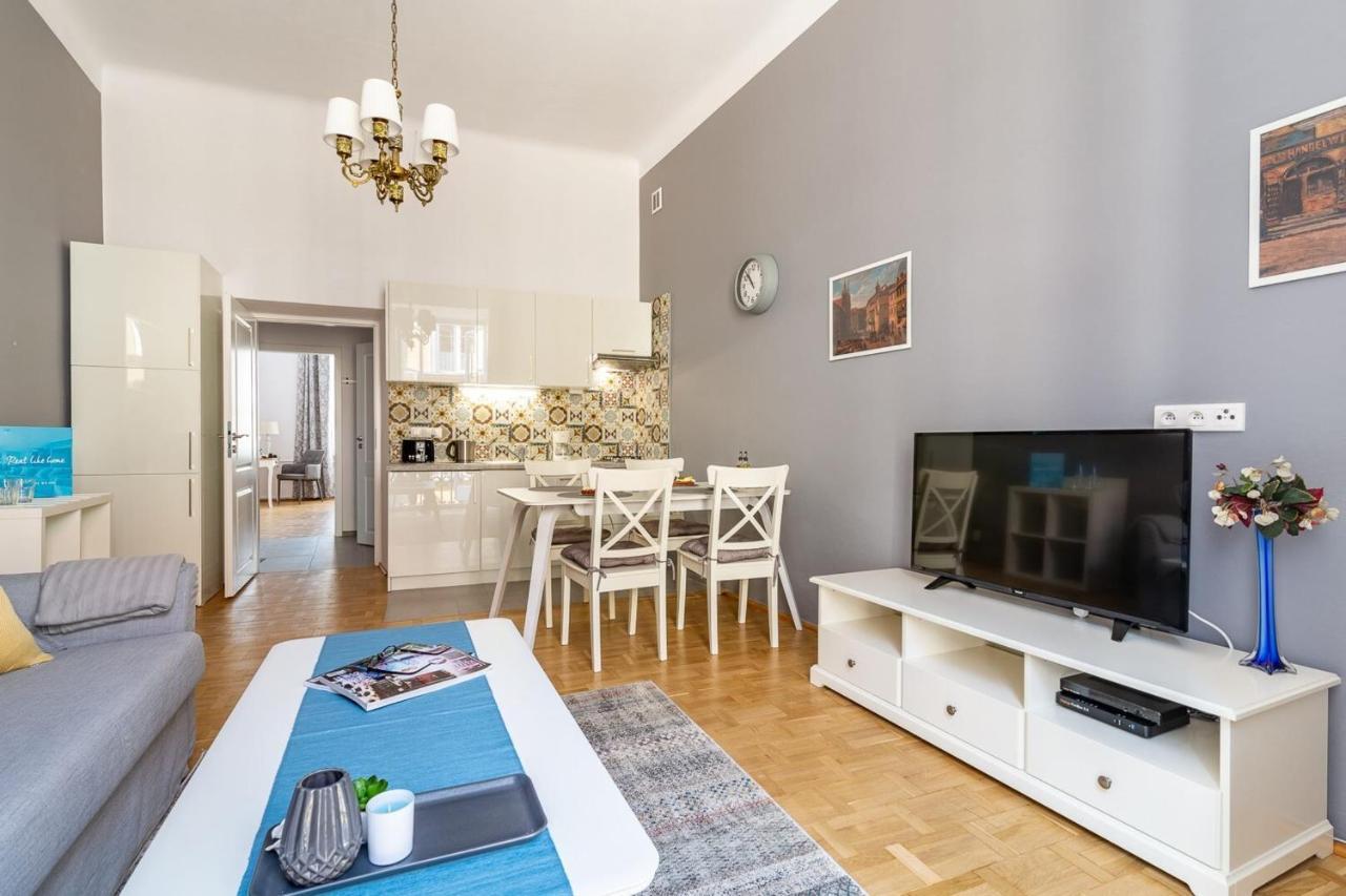 Rent Like - Freta 25