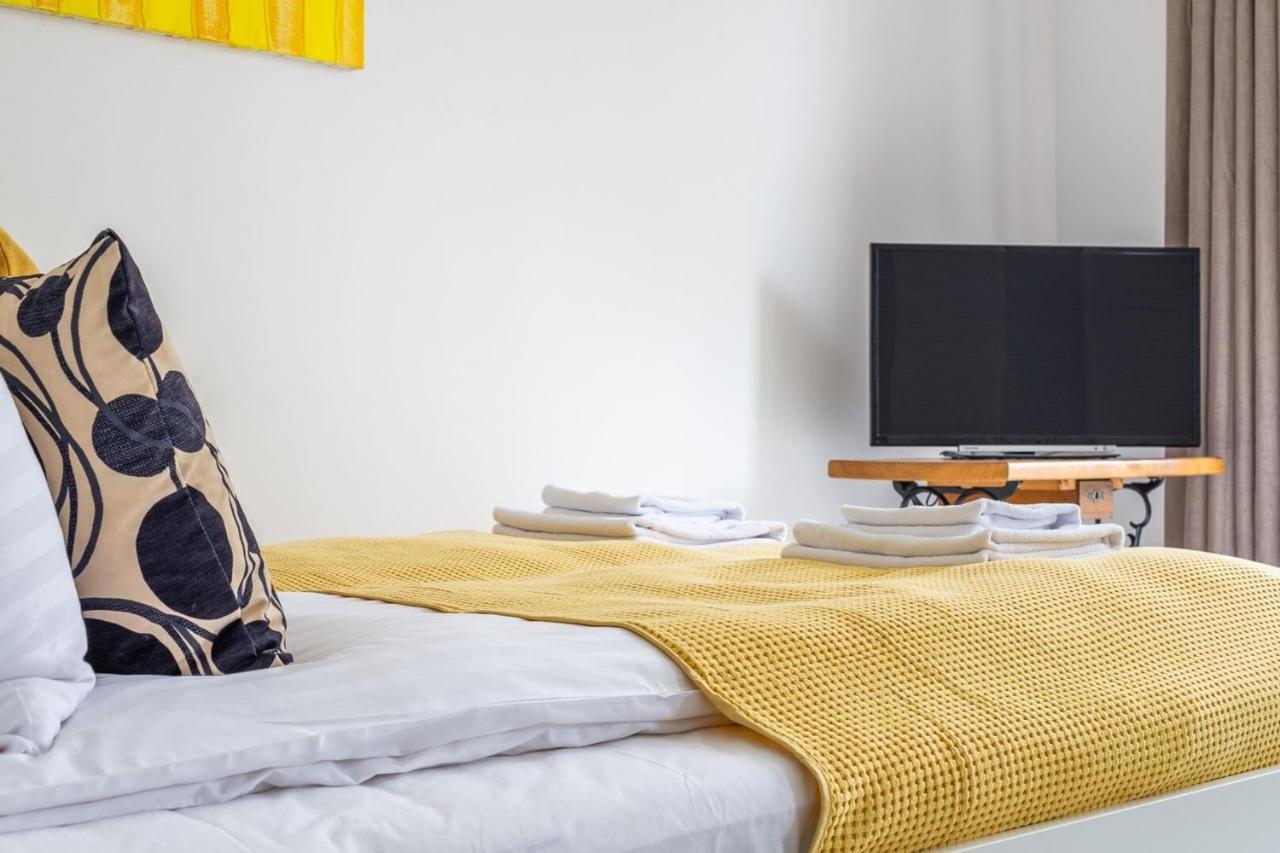 Rent Like - Wilcza 22a * Warsaw