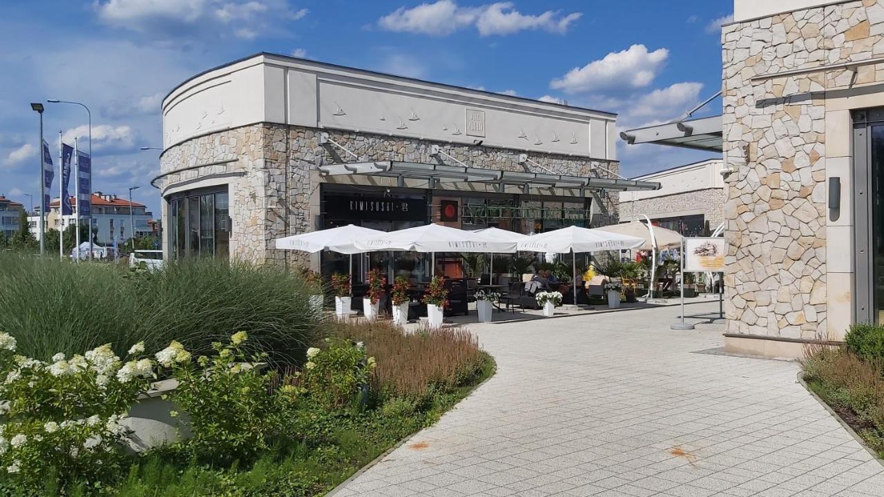 - Wilanow Aparthotel