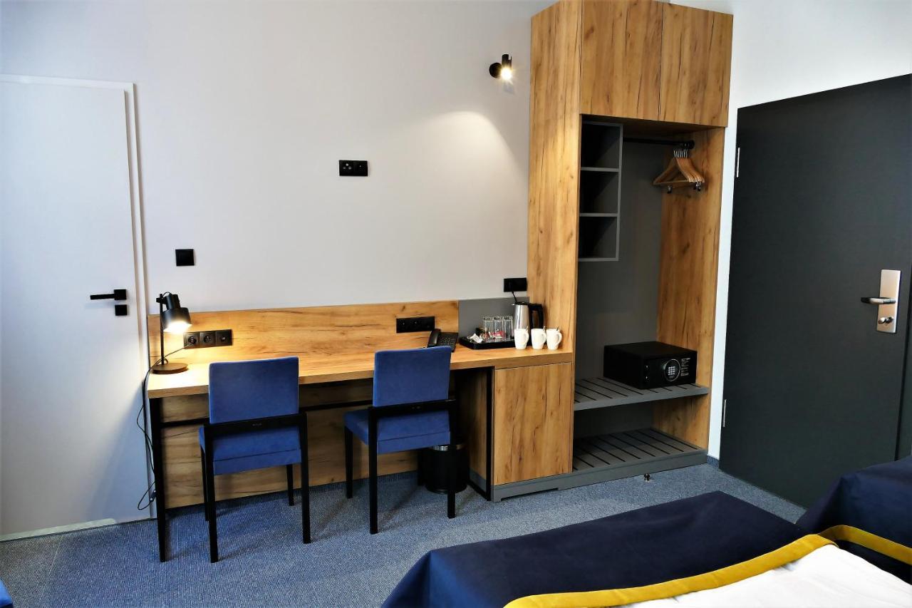 Mokotow Hotel 2*