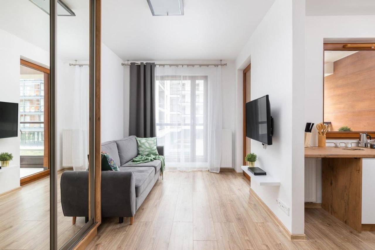 Rent Like - Grzybowska 85 Ii Warschau