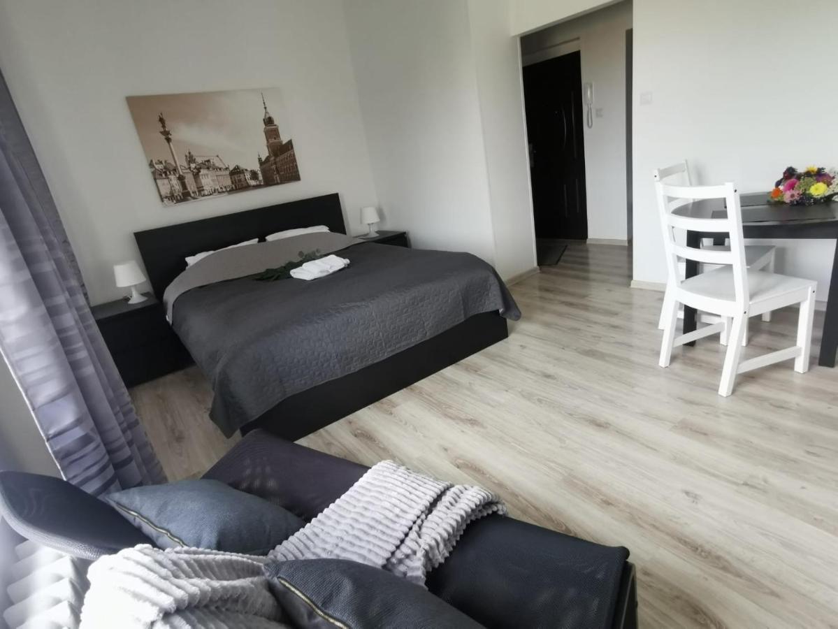 Royal Way Snug Apartment Warsaw