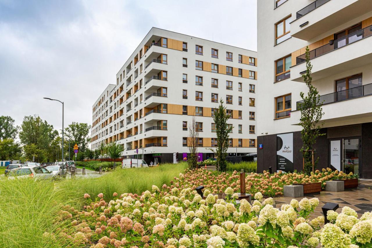 Mokotow Business Center By Renters *