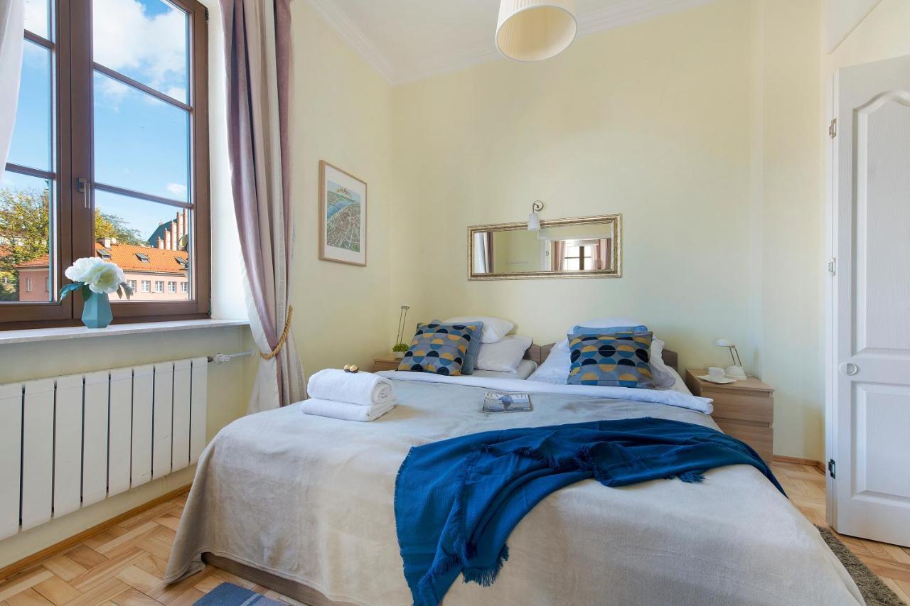 Two Bedroom For 6 People Apartment *
