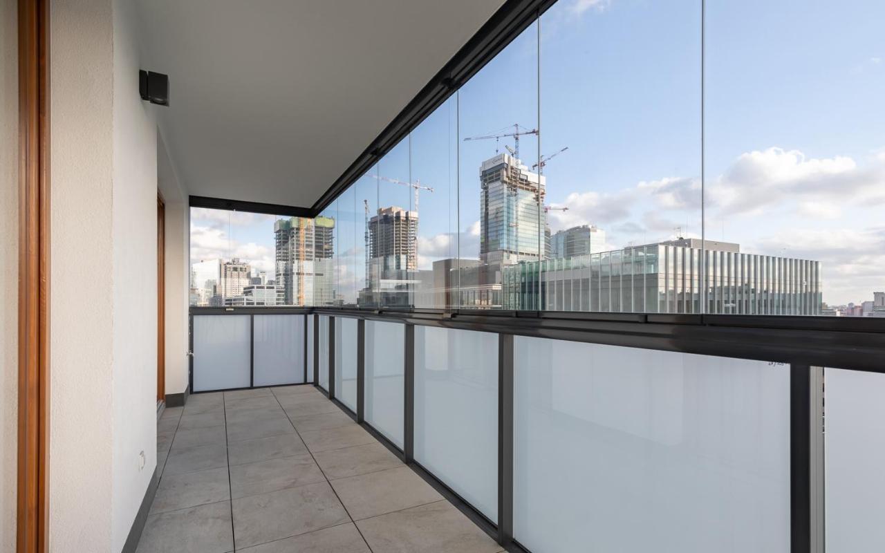 Karolkowa 28a - Luminous With Balcony By Renters Prestige Warsaw